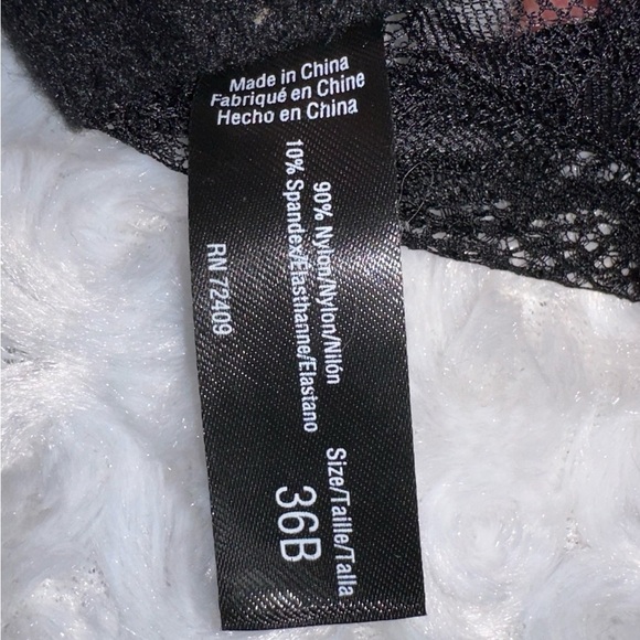 Rene Rofe Womens 3 Set Size 36B Black, Pink, Nude Lace Underwire Bras NWT - Picture 8 of 9